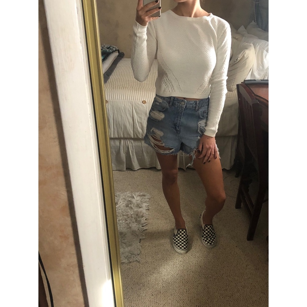 Cropped sweater